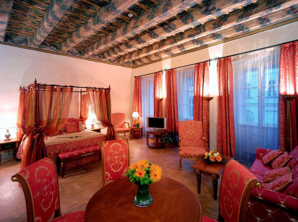 Hotel Residence Bijou De Praha Bagian luar foto