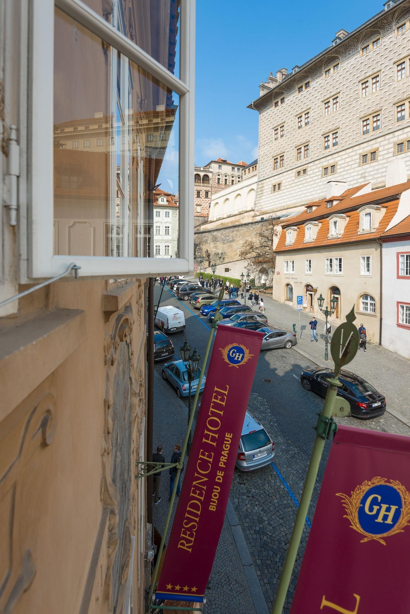 Hotel Residence Bijou De Praha Bagian luar foto