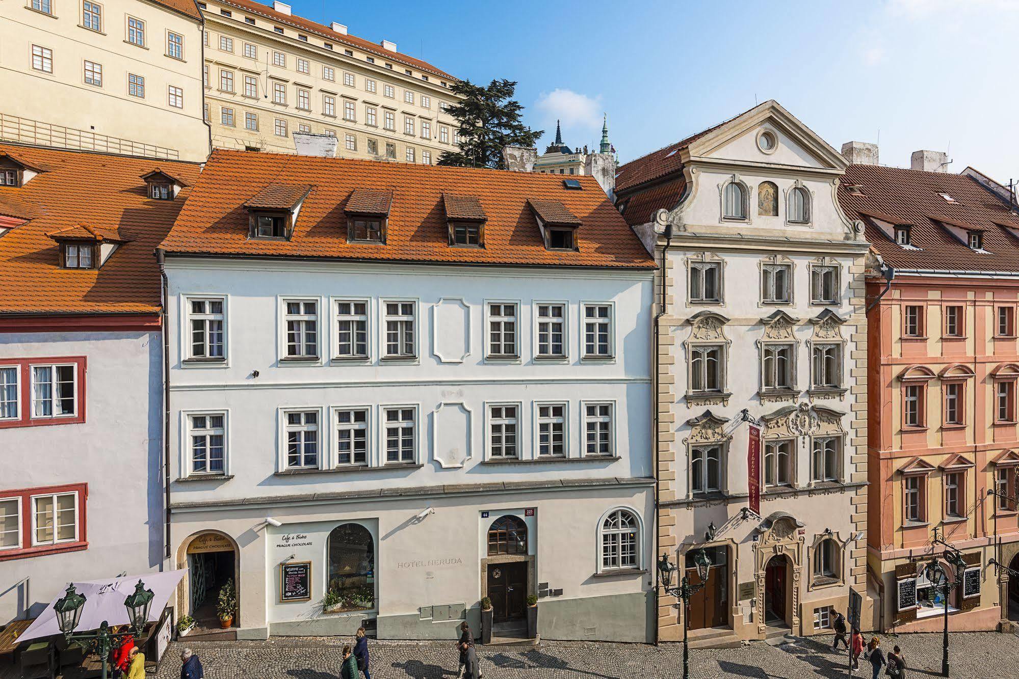 Hotel Residence Bijou De Praha Bagian luar foto